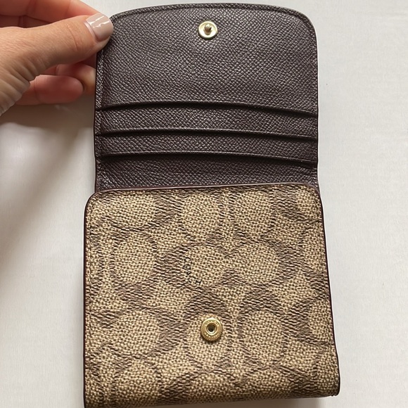 Coach Wallet - Picture 4 of 12